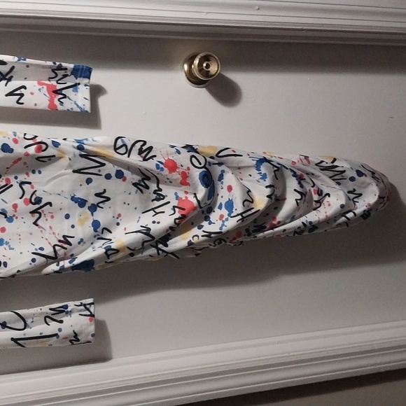 Long sleeve body hugging white multi color dress - Picture 2 of 4